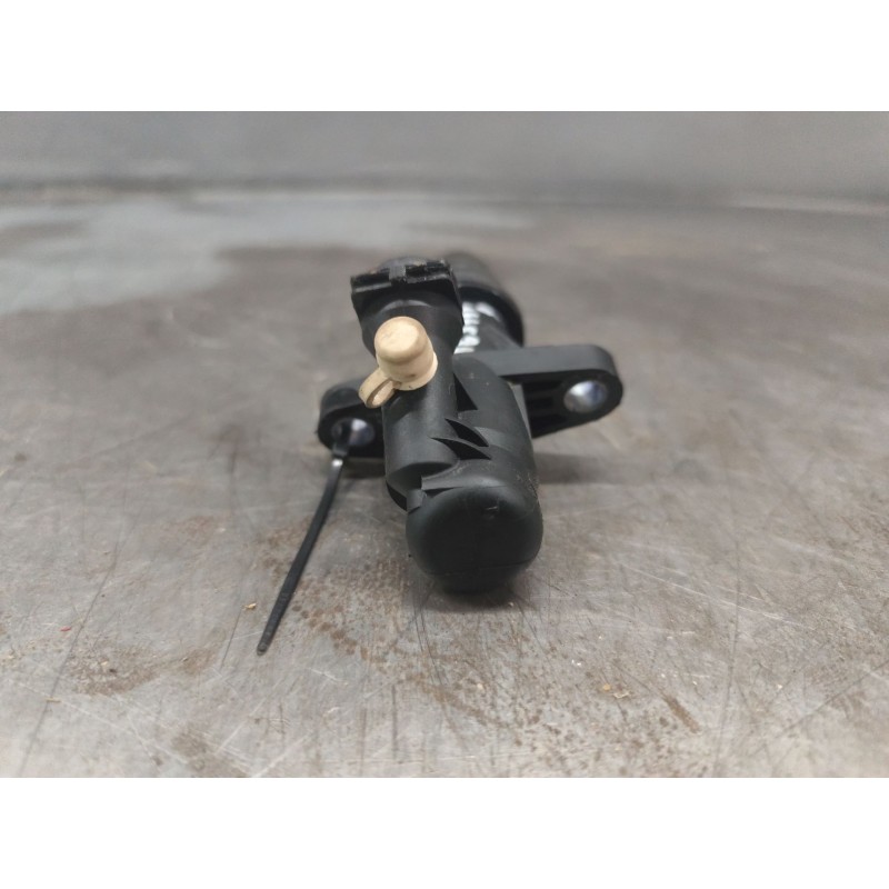 Recambio de bomba embrague para peugeot partner furgón/monospace (k9) 1.5 bluehdi 100 referencia OEM IAM 9835132180 - Blanco 2