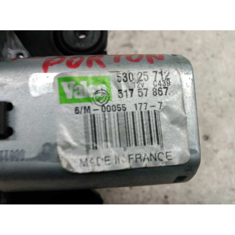 Recambio de motor limpia trasero para fiat grande punto (199) 1.3 multijet sport (01.2007) referencia OEM IAM 51757867 - Blanco 2