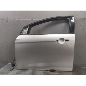 PUERTA DELANTERA IZQUIERDA 