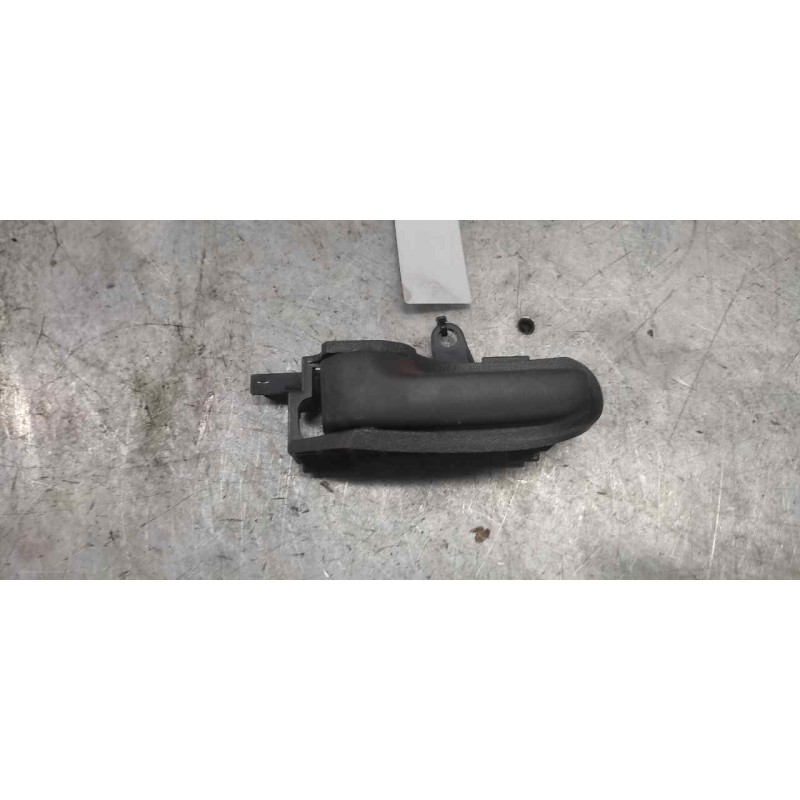 Recambio de maneta interior delantera izquierda para peugeot 107 urban referencia OEM IAM   