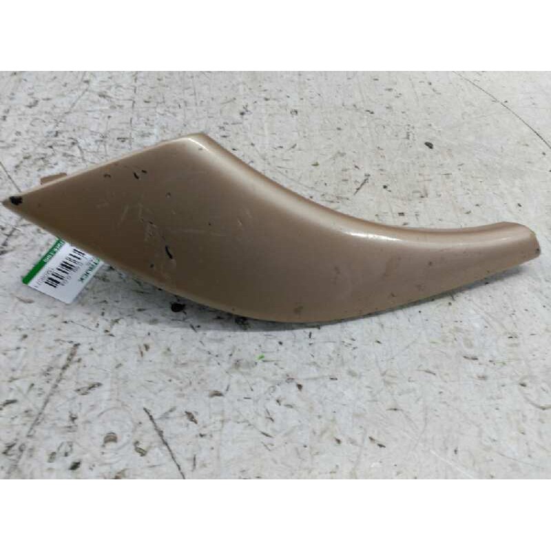 Recambio de molduras delanteras para seat toledo (1m2) referencia OEM IAM 1M0807156A DERECHA ENBELLECEDOR PARAGOLPES