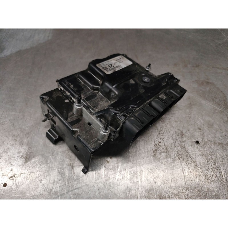 Recambio de centralita motor uce para renault kangoo express (fc0/1_) 1.2 16v (fc05, fc0w, fc1d, fc1p, fc1k, fc0t) referencia OE - Blanco