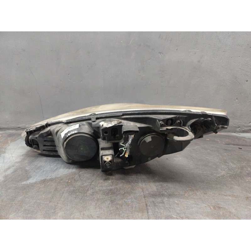 Recambio de faro izquierdo para peugeot 308 1.6 hdi fap cat (9hz / dv6ted4) referencia OEM IAM 2