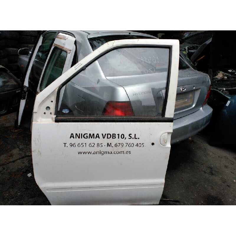 Recambio de puerta delantera izquierda para nissan vanette cargo (hc23) familiar (5 asientos) referencia OEM IAM   