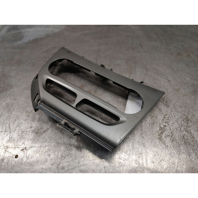 Recambio de moldura climatizacion para ford focus lim. (cb8) titanium referencia OEM IAM BM5118522  