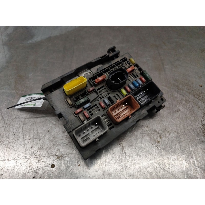 Recambio de bsm caja fusibles para peugeot 308 1.6 hdi fap cat (9hz / dv6ted4) referencia OEM IAM 9664706280  