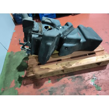 Recambio de deposito adblue para daf serie xf euro 6 12.9 diesel referencia OEM IAM 2022767  