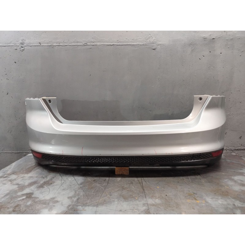 Recambio de paragolpes trasero para ford focus lim. (cb8) titanium referencia OEM IAM   
