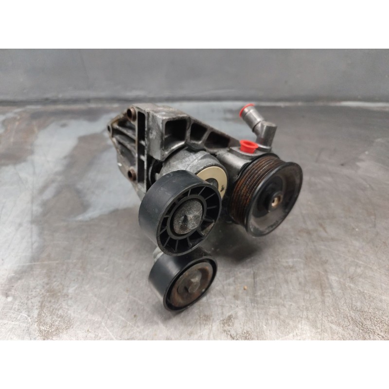 Recambio de bomba direccion para iveco daily iv furgoneta 35c12 v, 35c12 v/p, 35s12 v, 35s12 v/p referencia OEM IAM 504046460 - Blanco