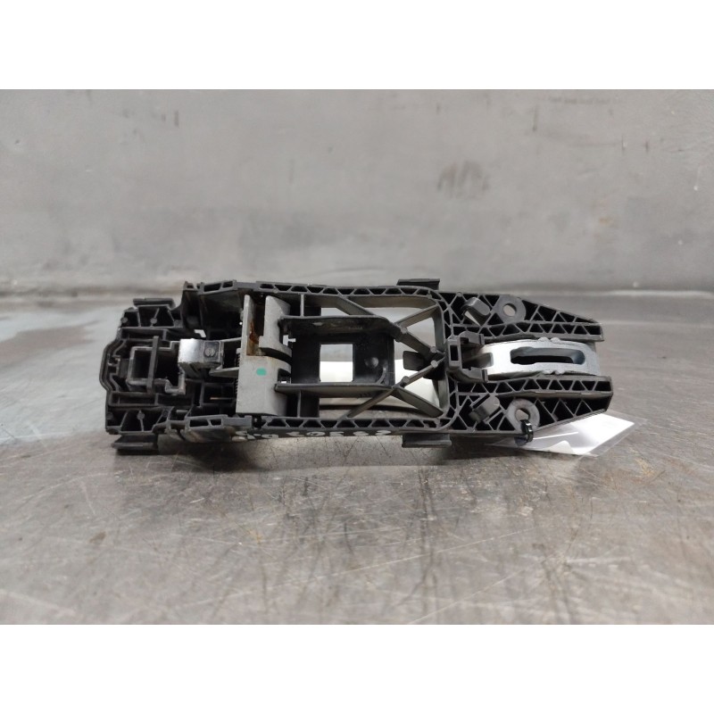 Recambio de maneta exterior delantera derecha para volkswagen golf vii (5g1, bq1, be1, be2) 1.4 tsi referencia OEM IAM 5N0839885 - Blanco 2