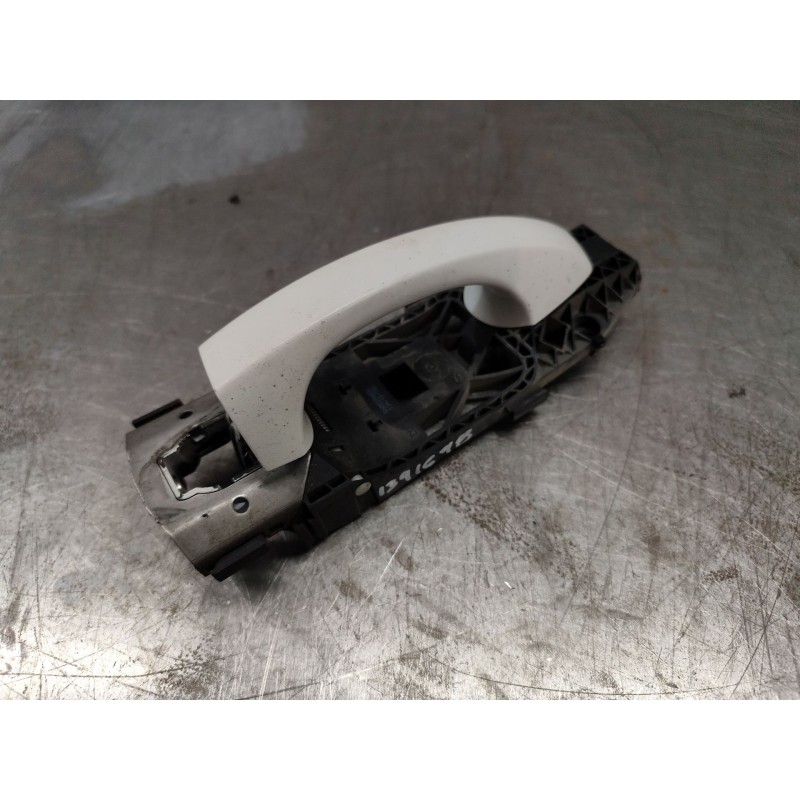Recambio de maneta exterior delantera izquierda para volkswagen golf vii (5g1, bq1, be1, be2) 1.4 tsi referencia OEM IAM 5N08378 - Blanco