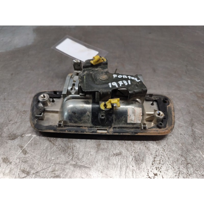 Recambio de maneta porton para isuzu d-max double cab custom 4wd referencia OEM IAM - Negro 2