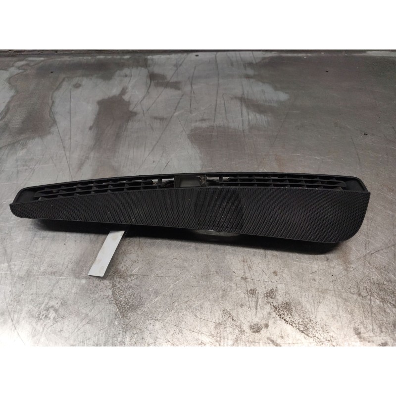 Recambio de rejilla aireadora para audi a3 (8v1, 8vk) 2.0 tdi quattro referencia OEM IAM   