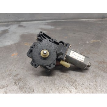 MOTOR ELEVALUNAS DELANTERO IZQUIERDO 0130821682 