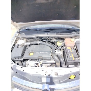 opel astra h berlina del año 2005