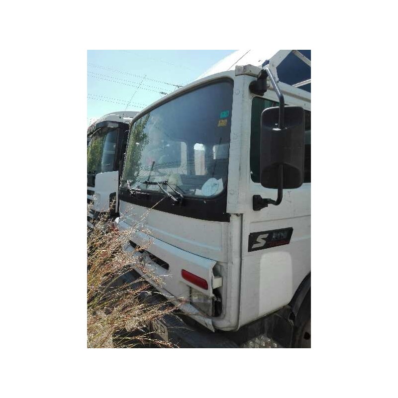 RENAULT TRUCKS MIDLINER