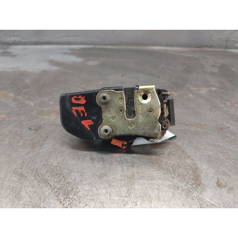 Recambio de cerradura puerta delantera izquierda para chrysler jeep gr.cherokee (wj/wg) 3.1 td laredo referencia OEM IAM   