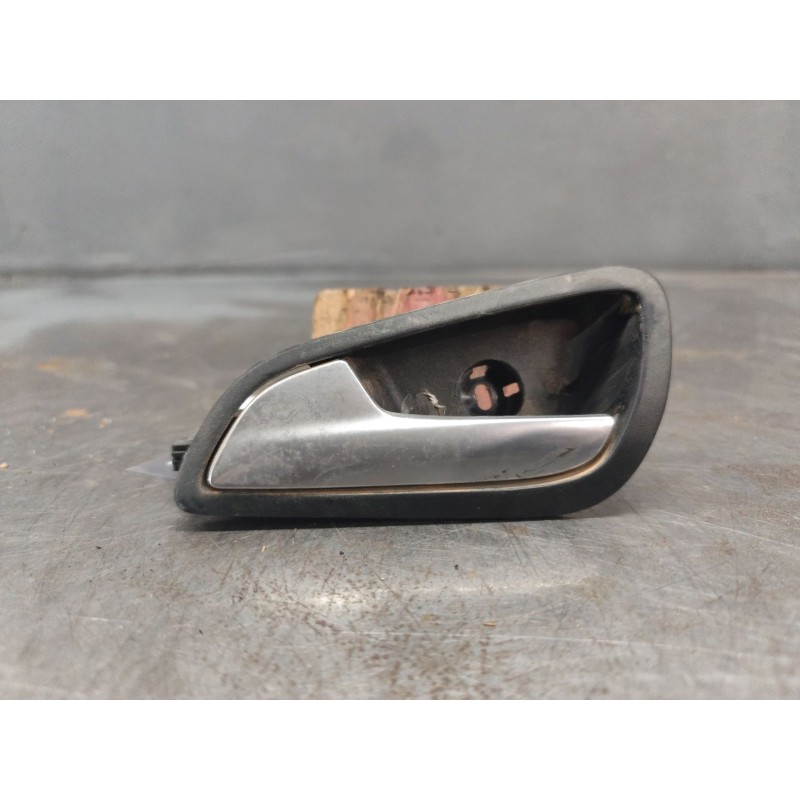 Recambio de maneta interior delantera izquierda para ford focus lim. (cb8) titanium referencia OEM IAM AM51U22601BDW  