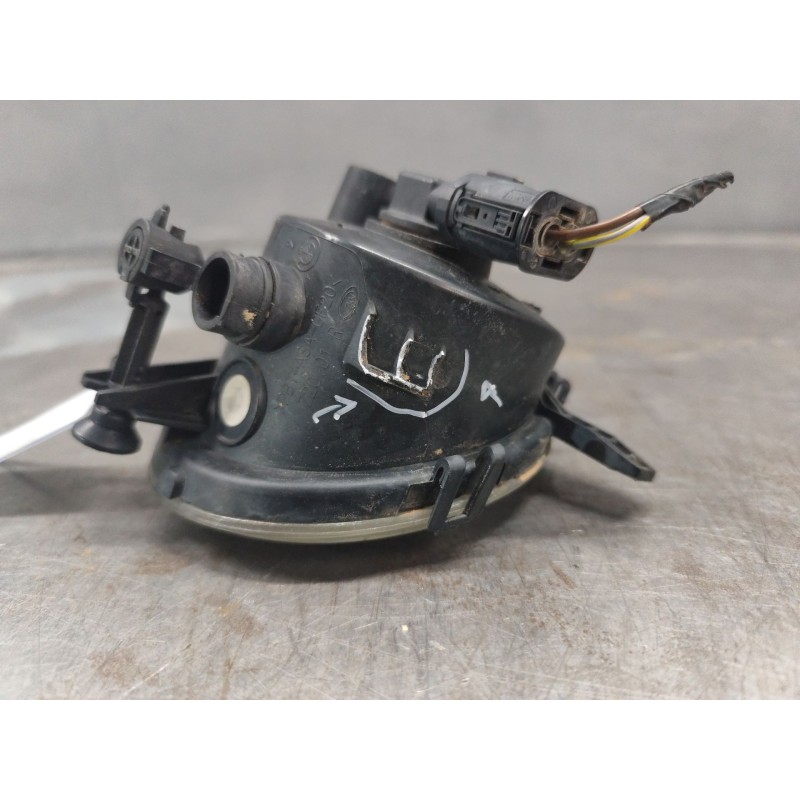 Recambio de faro antiniebla derecho para bmw 3 (f30, f80) 318 d xdrive referencia OEM IAM 7200100001 - Blanco 2