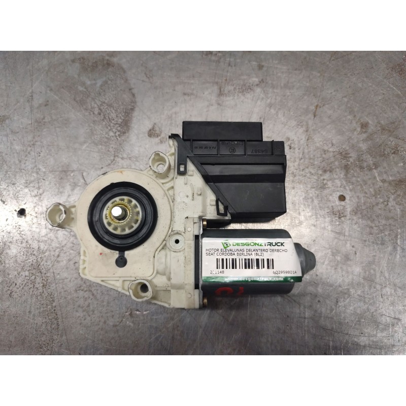 Recambio de motor elevalunas delantero derecho para seat cordoba berlina (6l2) reference referencia OEM IAM 6Q2959801A  