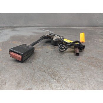 Recambio de enganche de cinturon delantero izquierdo para ford mondeo berlina (ge) ambiente referencia OEM IAM   