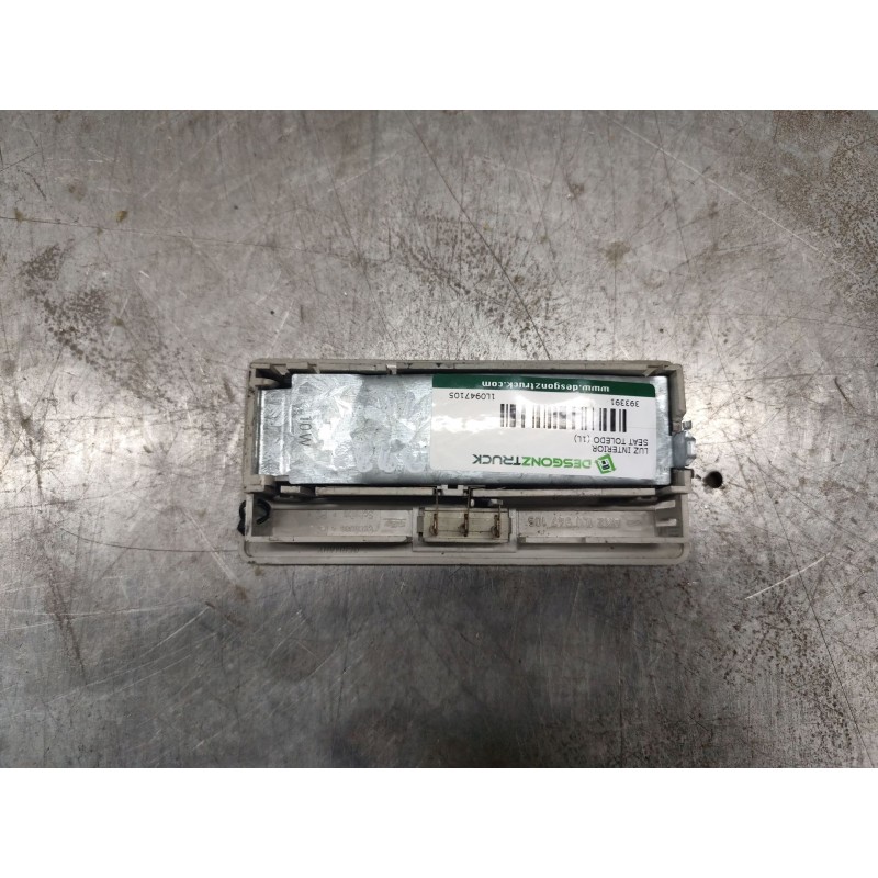 Recambio de luz interior para seat toledo (1l) magnus referencia OEM IAM 1L0947105 - Blanco 3