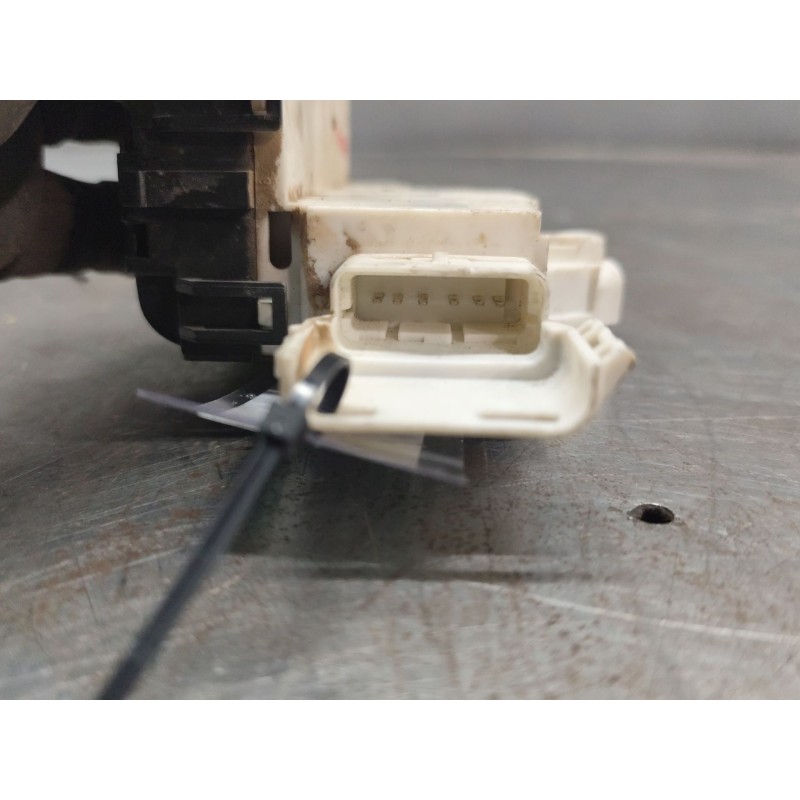 Recambio de cerradura puerta delantera derecha para peugeot 407 sw st sport referencia OEM IAM   6 PINS 4
