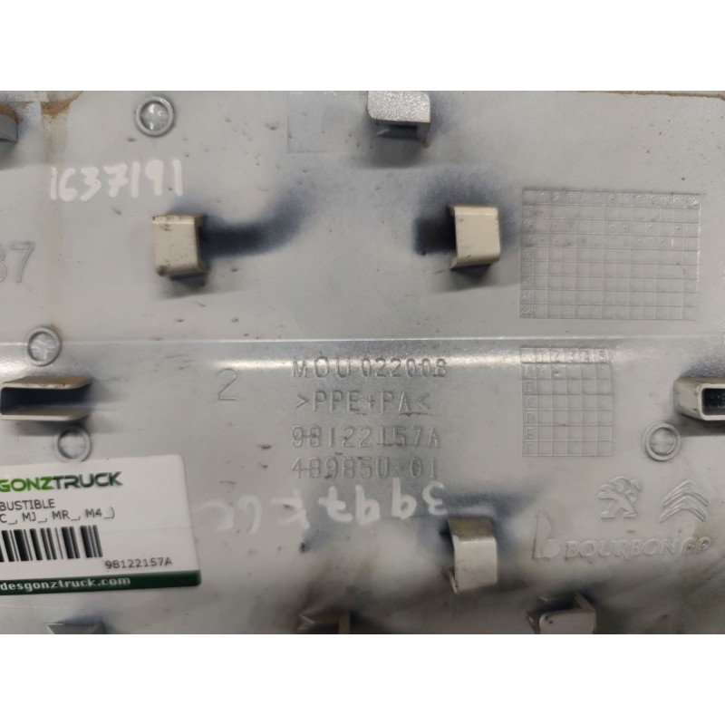 Recambio de tapa exterior combustible para peugeot 5008 ii (mc_, mj_, mr_, m4_) 1.6 bluehdi 120 referencia OEM IAM 98122157A - Blanco 2