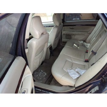 volvo s80 berlina del año 2002