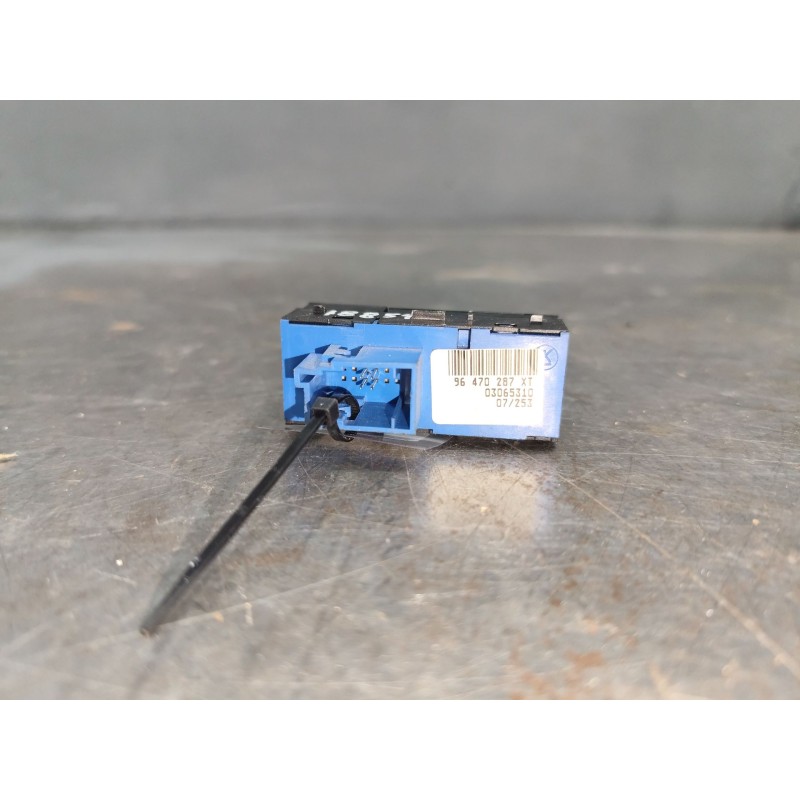 Recambio de boton cierre centralizado para peugeot 407 st sport referencia OEM IAM 96470287XT - Verde 3