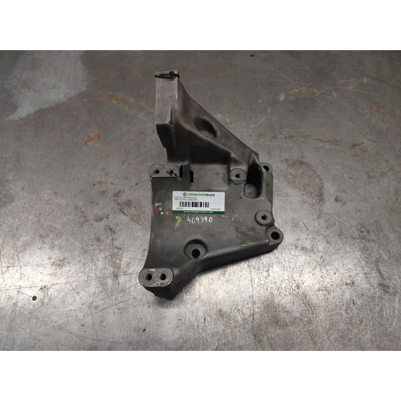 Recambio de soporte alternador para opel astra g berlina comfort referencia OEM IAM 90502550  
