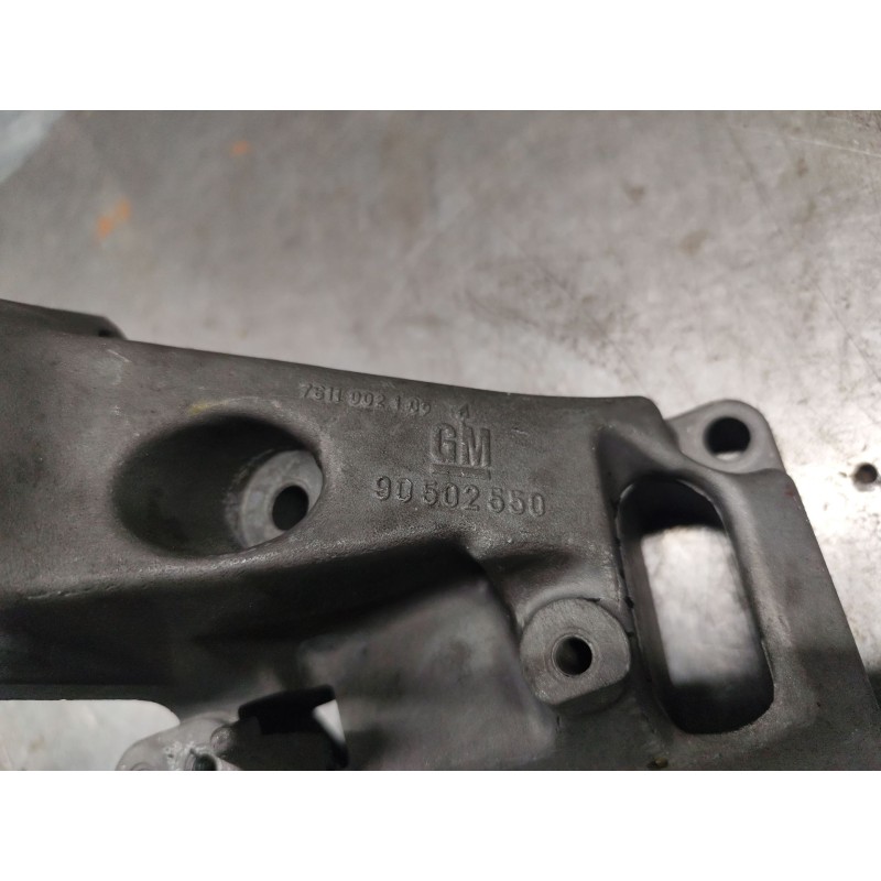 Recambio de soporte alternador para opel astra g berlina comfort referencia OEM IAM 90502550 2