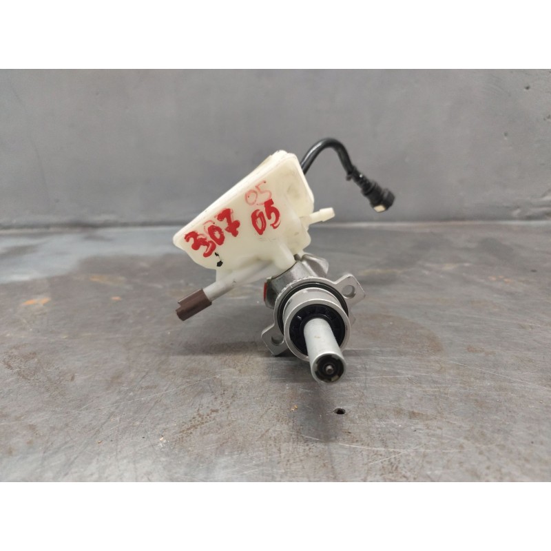Recambio de bomba freno para peugeot 307 cc (s1) 2.0 referencia OEM IAM 5