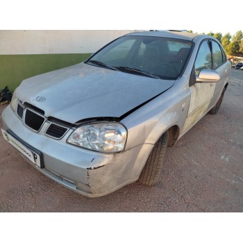 daewoo nubira berlina del año 2003