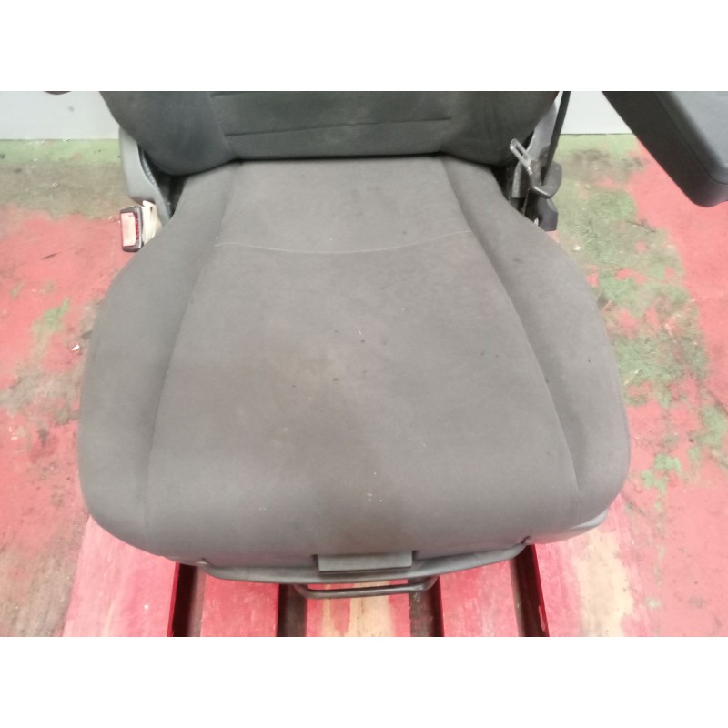 Recambio de asiento delantero izquierdo para scania p,g,r,t - series g 440, r 440 referencia OEM IAM 2189635 - Azul 6