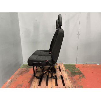 Recambio de asiento delantero derecho para iveco daily vi furgoneta 35s16, 35c16, 70c16 referencia OEM IAM 5802825447  