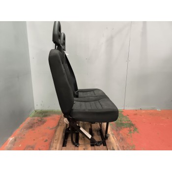 Recambio de asiento delantero derecho para iveco daily vi furgoneta 35s16, 35c16, 70c16 referencia OEM IAM 5802825447  