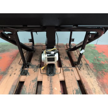 Recambio de asiento delantero derecho para iveco daily vi furgoneta 35s16, 35c16, 70c16 referencia OEM IAM 5802825447  