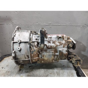 Recambio de caja cambios para nissan trade furgoneta 3.0 d referencia OEM IAM M525A  