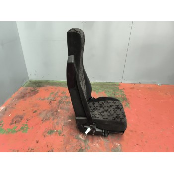 Recambio de asiento delantero derecho para scania r i r 450 referencia OEM IAM 2421528  