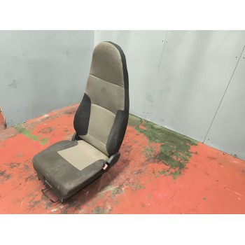 Recambio de asiento delantero derecho para renault midlum fg 220.10 e5 corto referencia OEM IAM 5010605635  