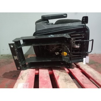 Recambio de asiento delantero izquierdo para scania r i r 450 referencia OEM IAM 2601047  