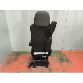 Recambio de asiento delantero derecho para daf serie xf105.460 12.9 diesel referencia OEM IAM 1796624  