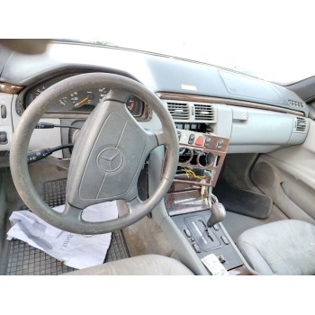 mercedes-benz clase e (w210) berlina diesel del año 1995