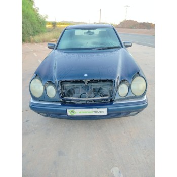 mercedes-benz clase e (w210) berlina diesel del año 1995
