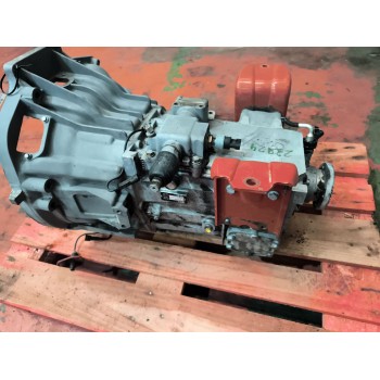 Recambio de caja cambios para iveco eurocargo 5.9 diesel referencia OEM IAM 2855602L97 88859159 3927389