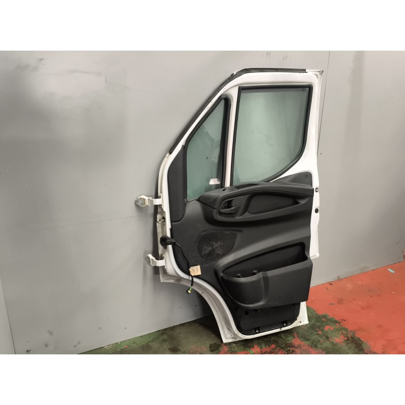 Recambio de puerta delantera derecha para iveco daily v caja/chasis 35c15, 35s15, 40c15, 45c15, 50c15, 60c15, 65c15, 70c15 refer - Blanco 5