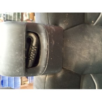 Recambio de asiento delantero derecho para iveco daily vi furgoneta 33s16, 35s16, 35c16, 40c16, 50c16 referencia OEM IAM 5802825
