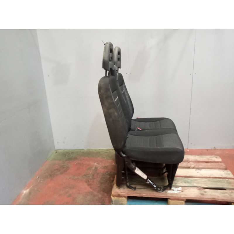 Recambio de asiento delantero derecho para iveco daily vi furgoneta 33s16, 35s16, 35c16, 40c16, 50c16 referencia OEM IAM 5802825 - Blanco 6