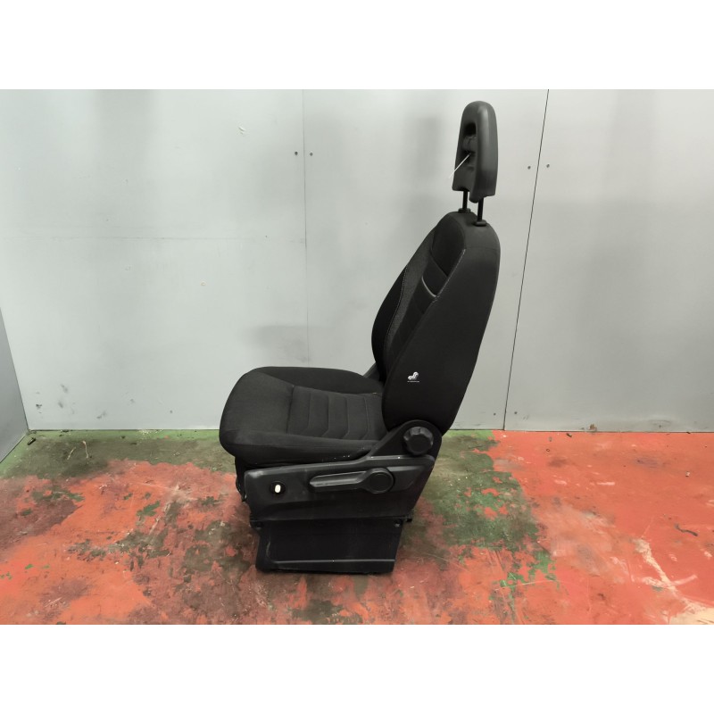 Recambio de asiento delantero izquierdo para iveco daily vi furgoneta 33s16, 35s16, 35c16, 40c16, 50c16 referencia OEM IAM 58028 - Blanco 5